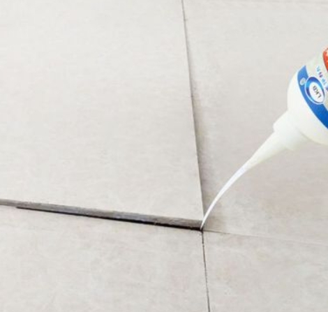 白塔瓷砖空鼓维修公司分享卫生间瓷砖脱落的原因可能有以下几点